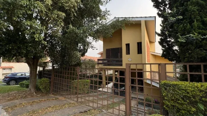 Casa para alugar em Cotia, San Diego Park, com 3 suítes, com 324 m², Condominio San Diego 