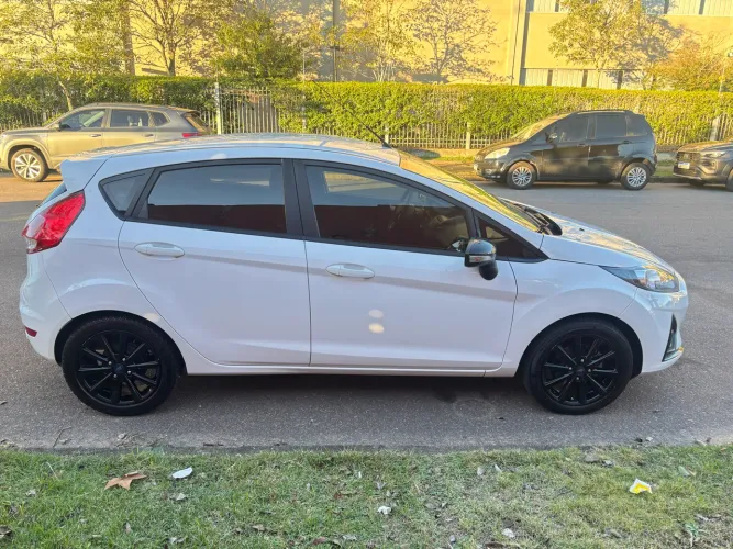 Ford Fiesta SE Style 1.6 16V Flex Mec. 5P 2019