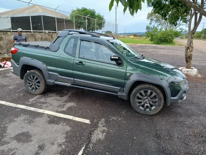 Fiat Strada Adventure 1.8/ 1.8 Locker Flex CE 2016
