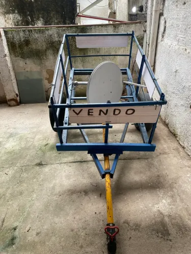 Carrocinha pra vender logo