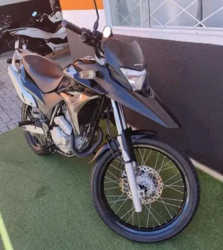 Honda XRE 300 - Excelente Estado, Pronta para Rodar!