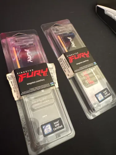 Memória ram Kingston Fury DDR4 3200 Mt/s Cl20 32GB