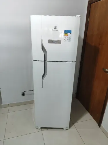 Geladeira Electrolux Frost Free 371 litros 