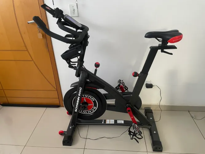 Bicicleta Spinning Schwinn IC4 / IC8 / 800IC
