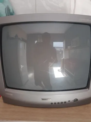 Tv de tubo 20 polegadas