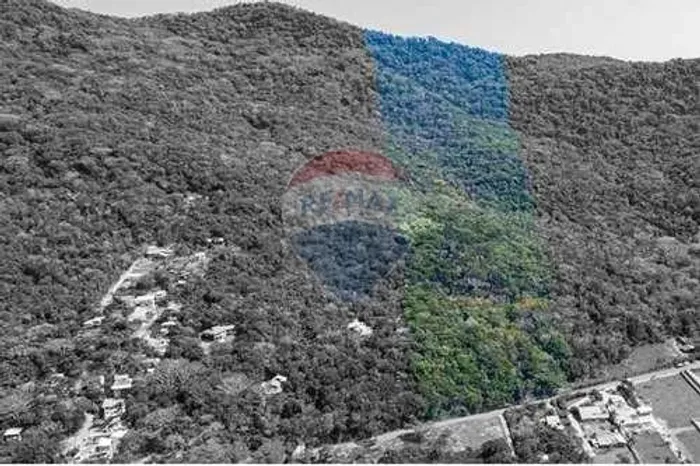 Terreno à venda com 106.000m² de área total por R$ 4.000.000,00 na Costa de Dentro - Pânta