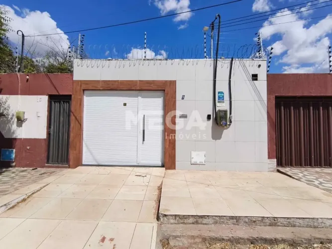 Casa com 2 dormitórios no bairro Mata dos Dudas em Barbalha CE.