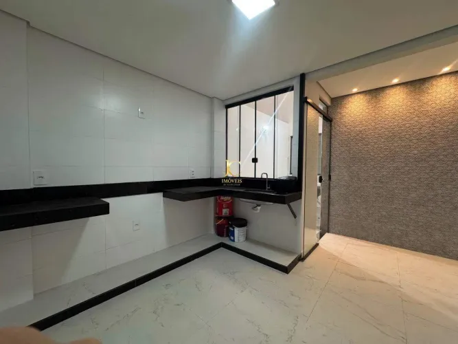 Apartamento residencial à venda em Divinópolis/MG (Bom Pastor) | 3 quartos, 1 suíte e 1 va