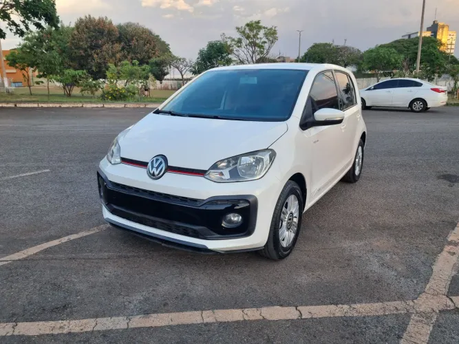 Volkswagen Up! Move 1.0 TSI Total Flex 12V 5P 2018