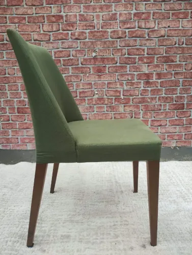 6 CADEIRAS DE JANTAR ESTOFADAS VERDE - ENCOSTO ALTO - R$ 500 CADA<br>
