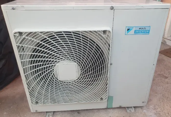 Condensador inverter mult split Daikin