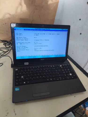 Para Técnicos - Notebook Acer Aspire 5750 - Core I3 - 2GB ram - sem HD 