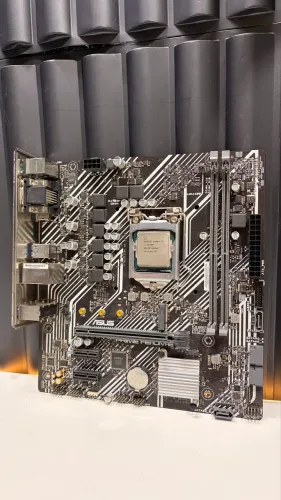 Kit Gamer I7 10700F + H510M ASUS