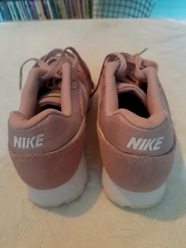 tenis nike feminino 38 novo