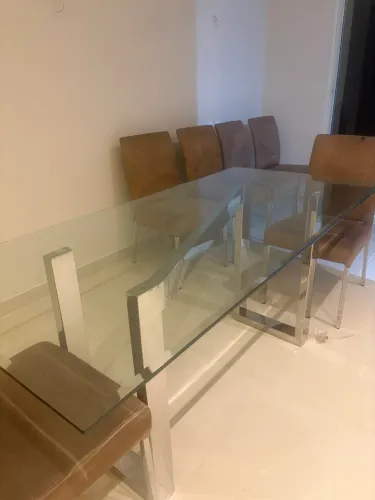 Conjunto de mesa de jantar com cadeiras