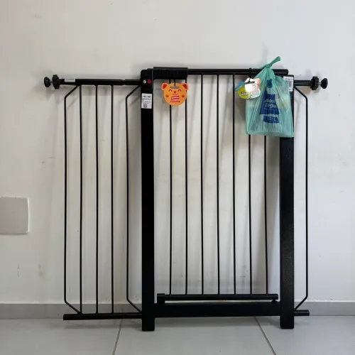 Vendo portão + grade Tubline para crianças e pets