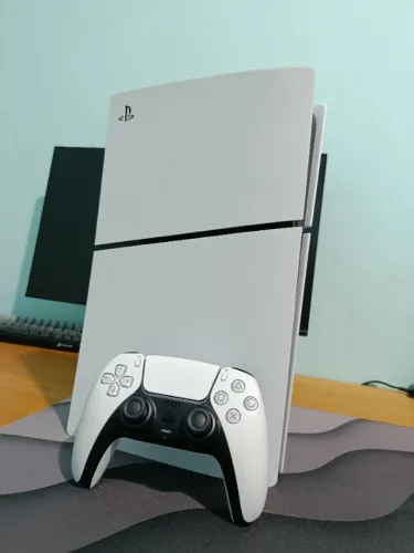 PS5 SLIM DIGITAL 825GB PRETO FOSCO