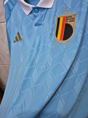 Camisa