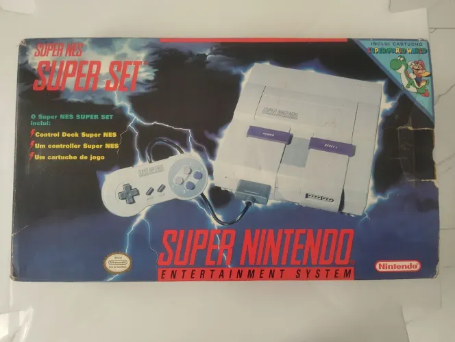 Super Nintendo na caixa 