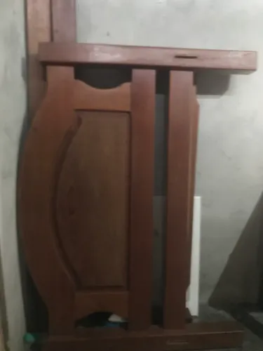 Cama de Angelim 