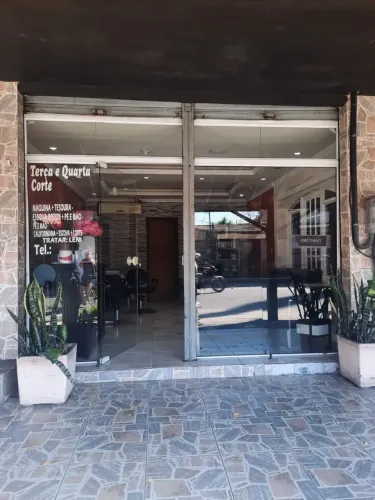 PASSO PONTO SALÃO DE BELEZA INTERLIGADA A OUTRA LOJA COM COZINHA