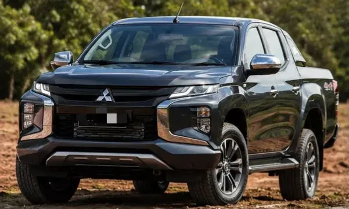 Mitsubishi TRITON HPE-S 2.4 CD 4X4 TB Diesel Aut. 2024