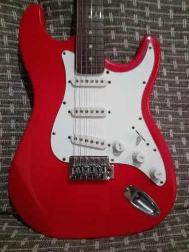 Guitarra austin nova