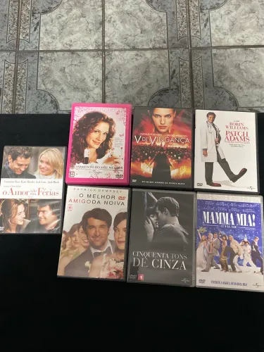 Kit DVDs - filmes de sucesso- 50 tons de cinza e mais