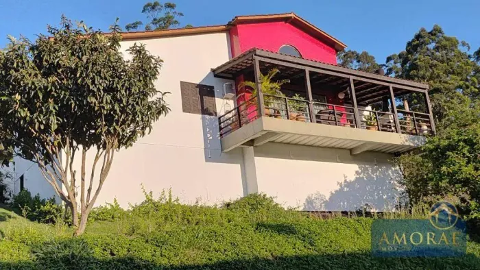 Casa em condomínio fechado com 3 dormitórios à venda, 180 m² por R$ 1.890.000