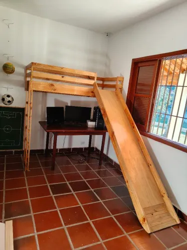 Cama com escorregador 1,40 de comprimento