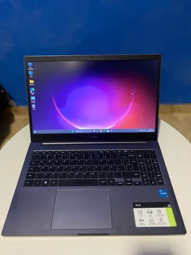 Notebook Samsung Book - i3 11ªGth 8Gb SSD 512Gb | Aceito cartão 