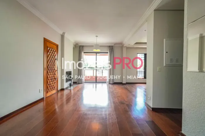 Apto de 127m² com 3 dorm sendo 1 suíte e 3 vagas no Vila Clementino prox do metrô.