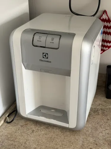 Purificador Eletrolux com compressor 127v