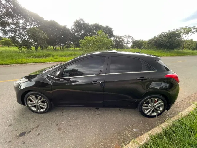 Hyundai I30 1.8 16V Aut. 5P 2015