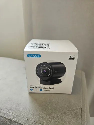 WEBCAM EMMET 4K - LACRADA.