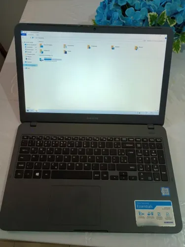 Notebook i3 7 geração, 8 gb ddr4, SSD 256gb