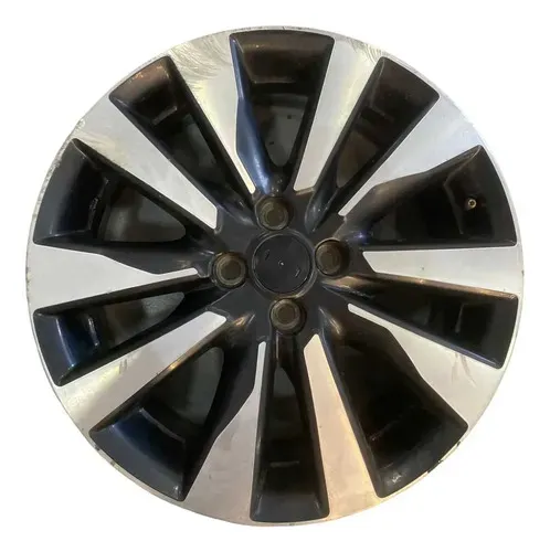 Aro De Liga R17 Nissan Kicks C/detalhes Diamantada