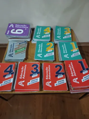 Livros colégio Adventista 