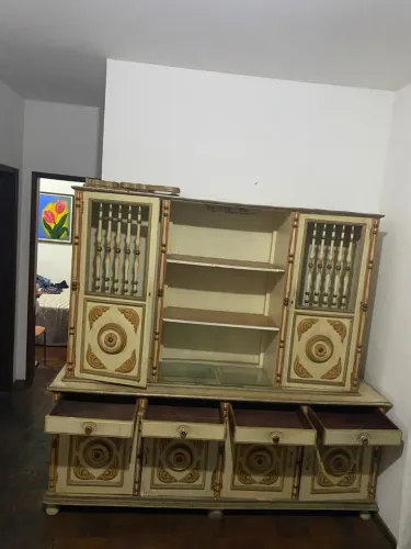 Estante antiga 