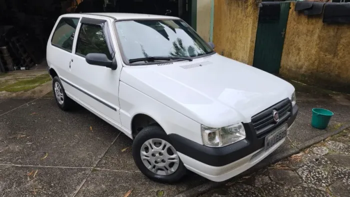 Fiat Uno Mille 1.0 Fire/ F.flex/ Economy 2P 2011