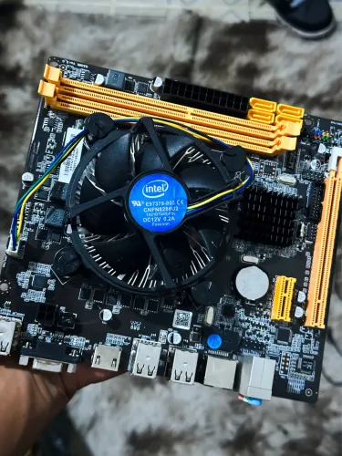 Kit PC Completo: Placa Mãe + Core i5 + 4GB RAM DDR3 + Fonte 350W