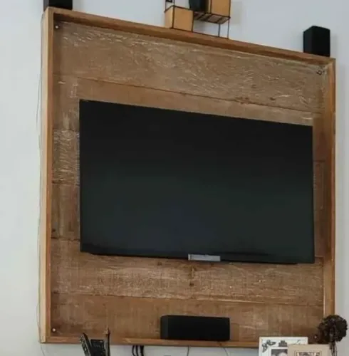 Painel para Tv até 50 polegadas em madeira maciça