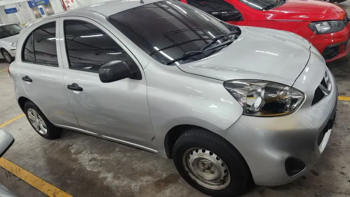 Nissan March S 1.0 12V Flex 5P 2016