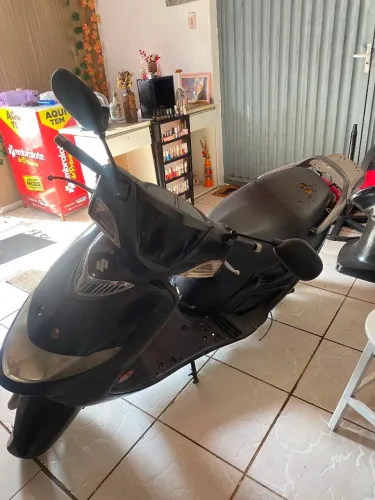 Vende-se moto burgman