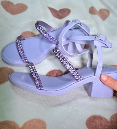 Melissa Glowing Heel em perfeito estado