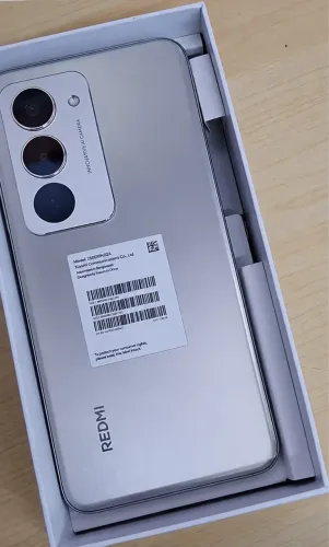 Redmi 15 4G 6/128GB Silver 12GB RAM (com Expansão) Lacrado Versão Global