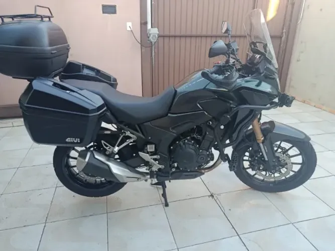 CB 500X 2023 VERDE COMPLETA COM BAUS