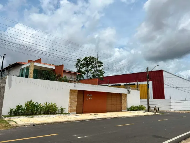CASA RESIDENCIAL À VENDA LOURIVAL PARENTE