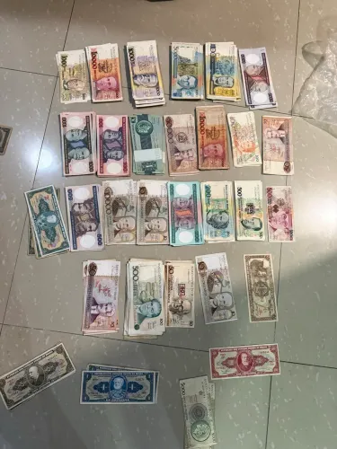 Vendo cédulas antigas 10 reais cada, mínimo de 20 notas por venda 200,00