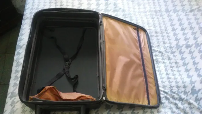 Mala de viagem com rodinhas